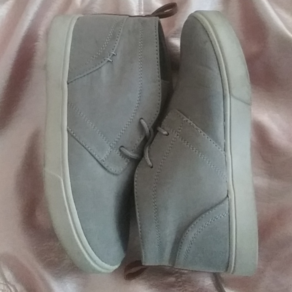 Shoes(worn once)